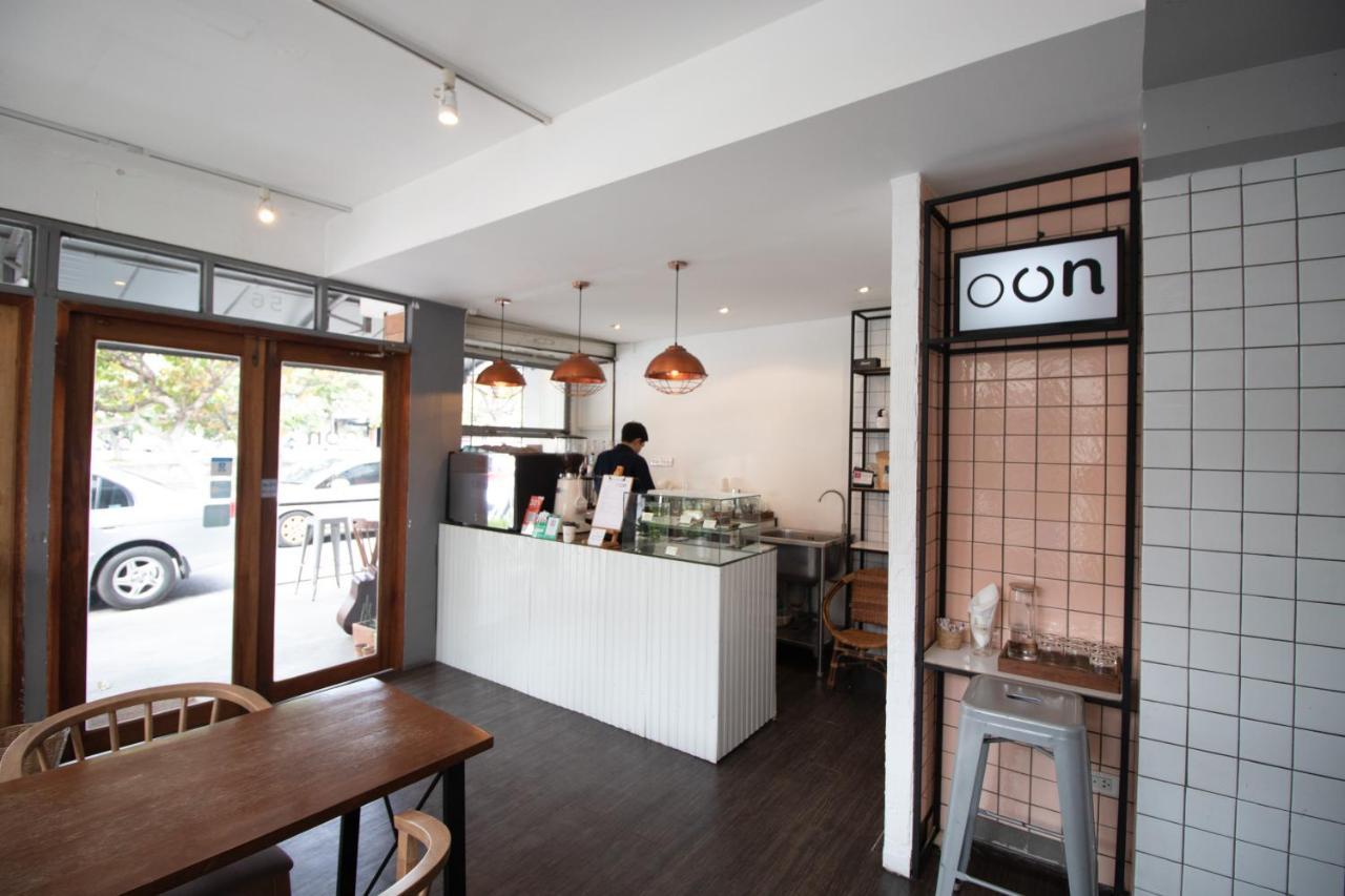 Hostel Oon Poshtel X Cafe Čiang Mai Exteriér fotografie