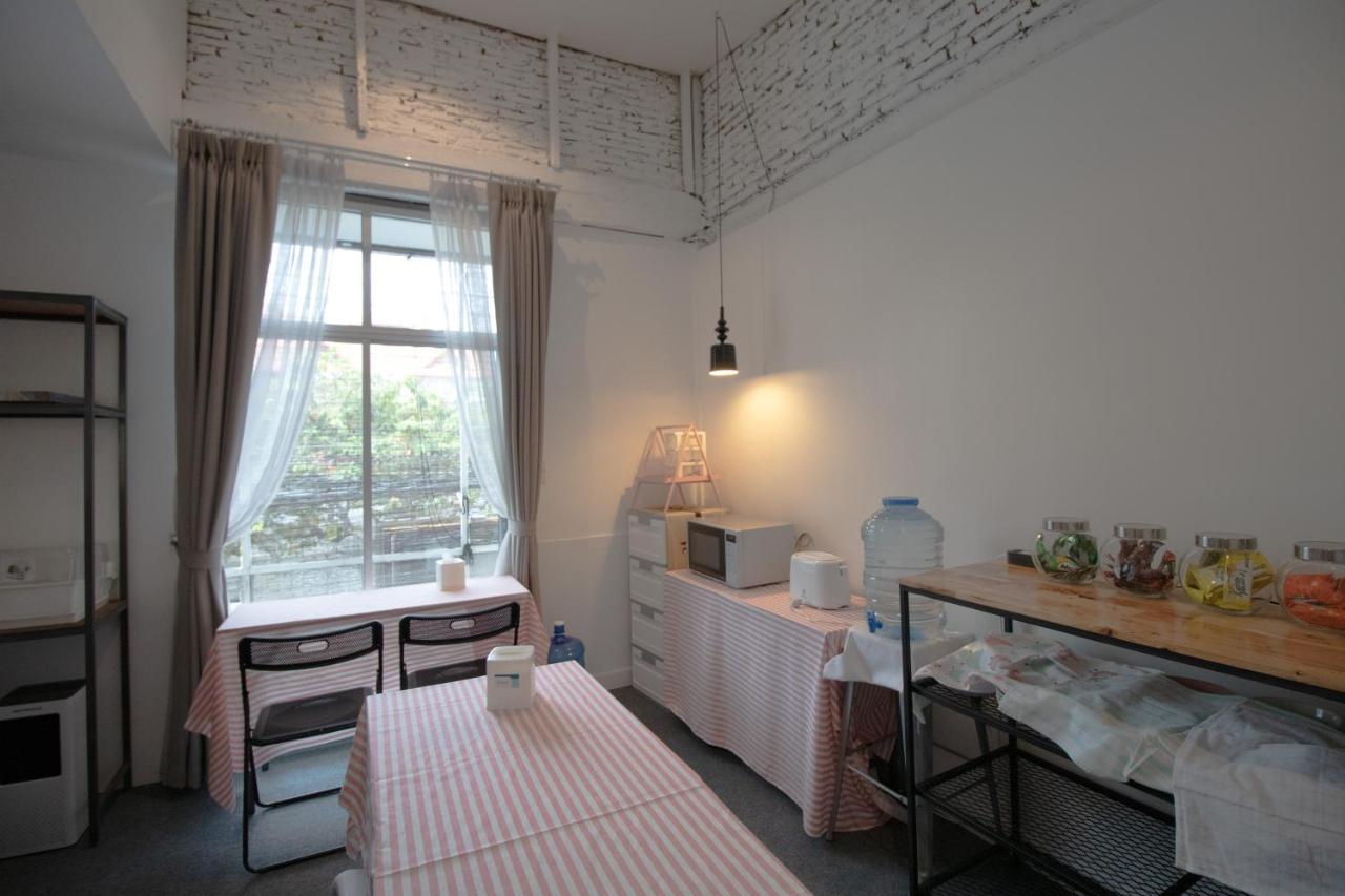 Hostel Oon Poshtel X Cafe Čiang Mai Exteriér fotografie