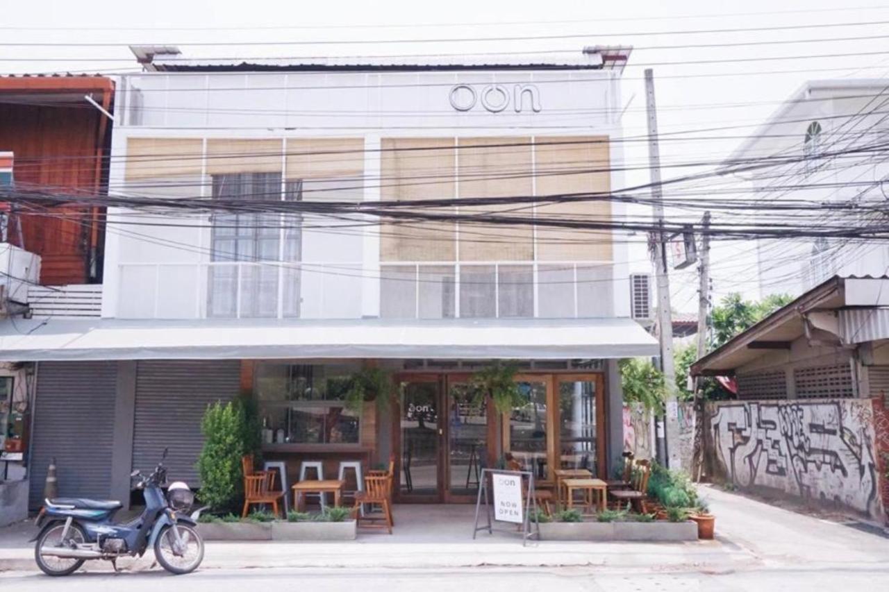 Hostel Oon Poshtel X Cafe Čiang Mai Exteriér fotografie