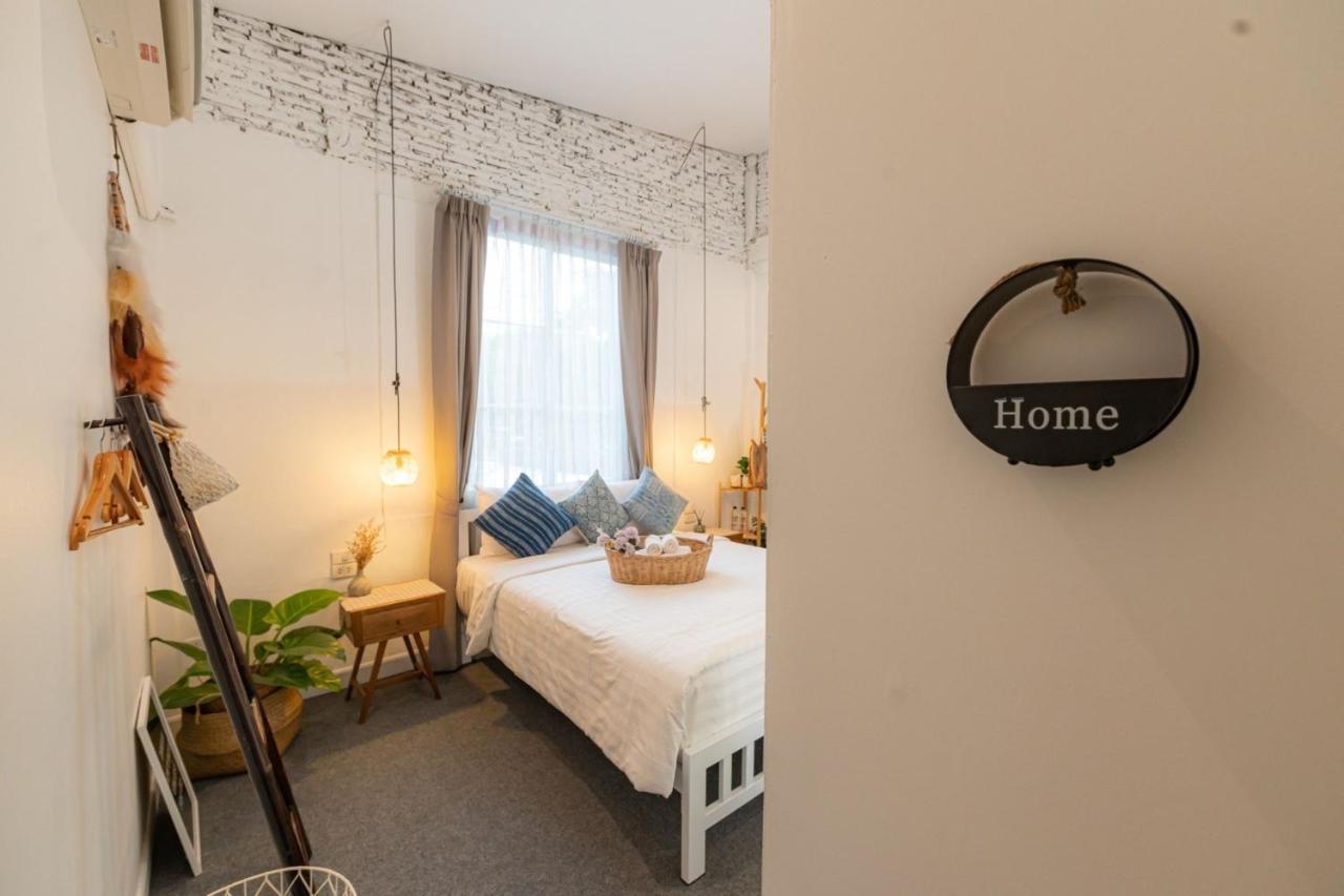 Hostel Oon Poshtel X Cafe Čiang Mai Exteriér fotografie